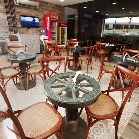 Dy Viajero Transient Hotel Naga  Zewnętrze zdjęcie