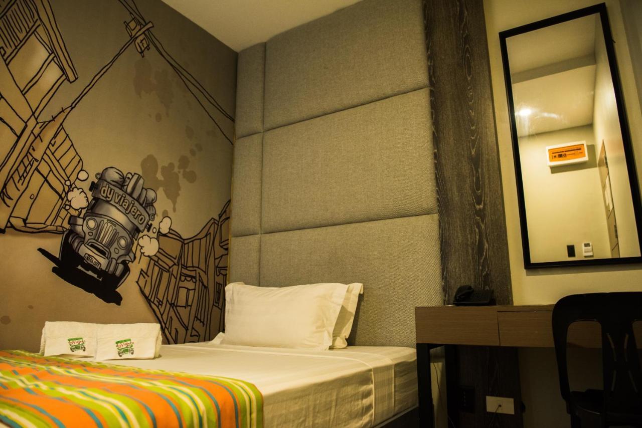 Dy Viajero Transient Hotel Naga  Zewnętrze zdjęcie